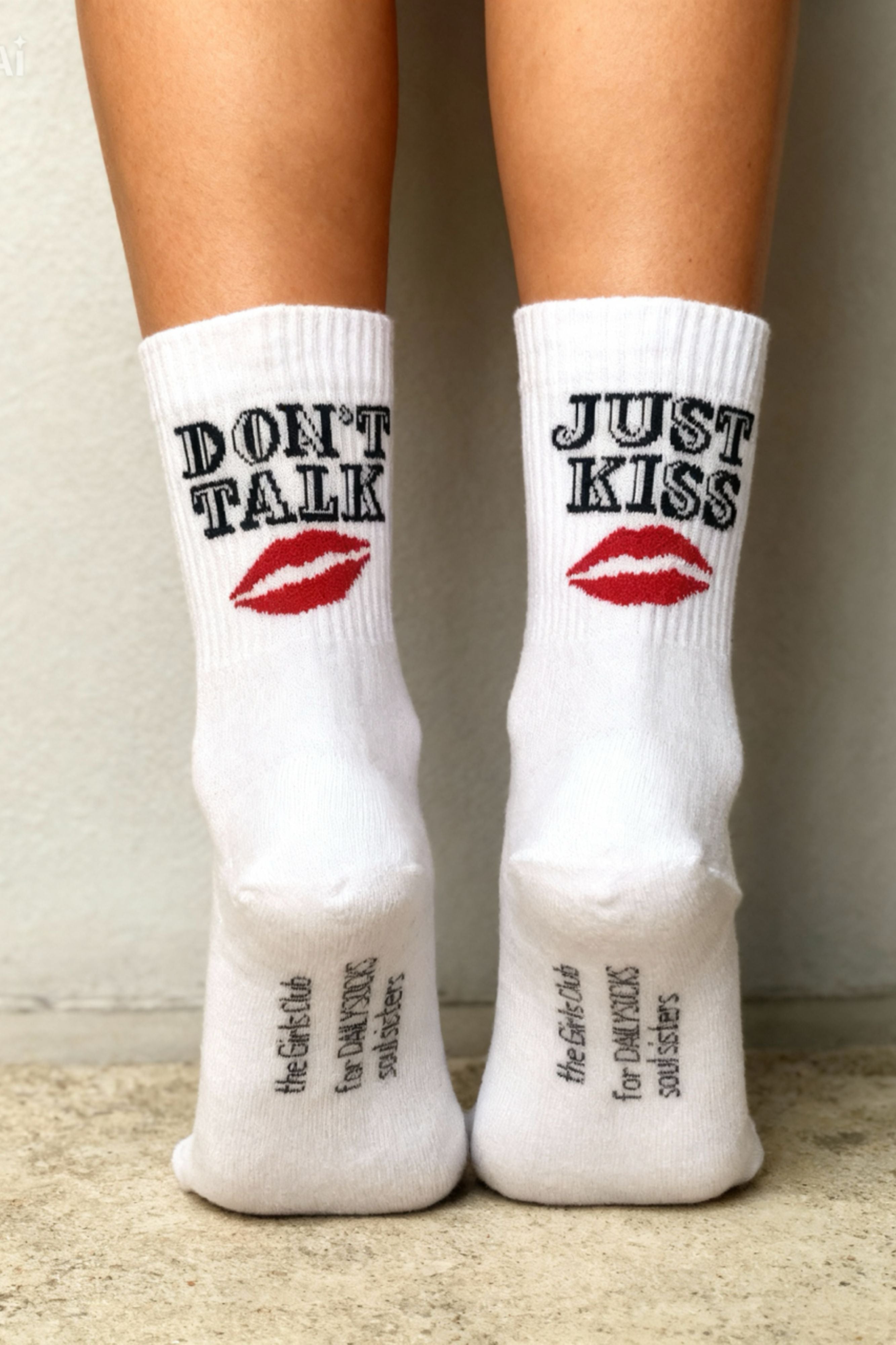 JUST KISS - weiß - dailysocks.berlin