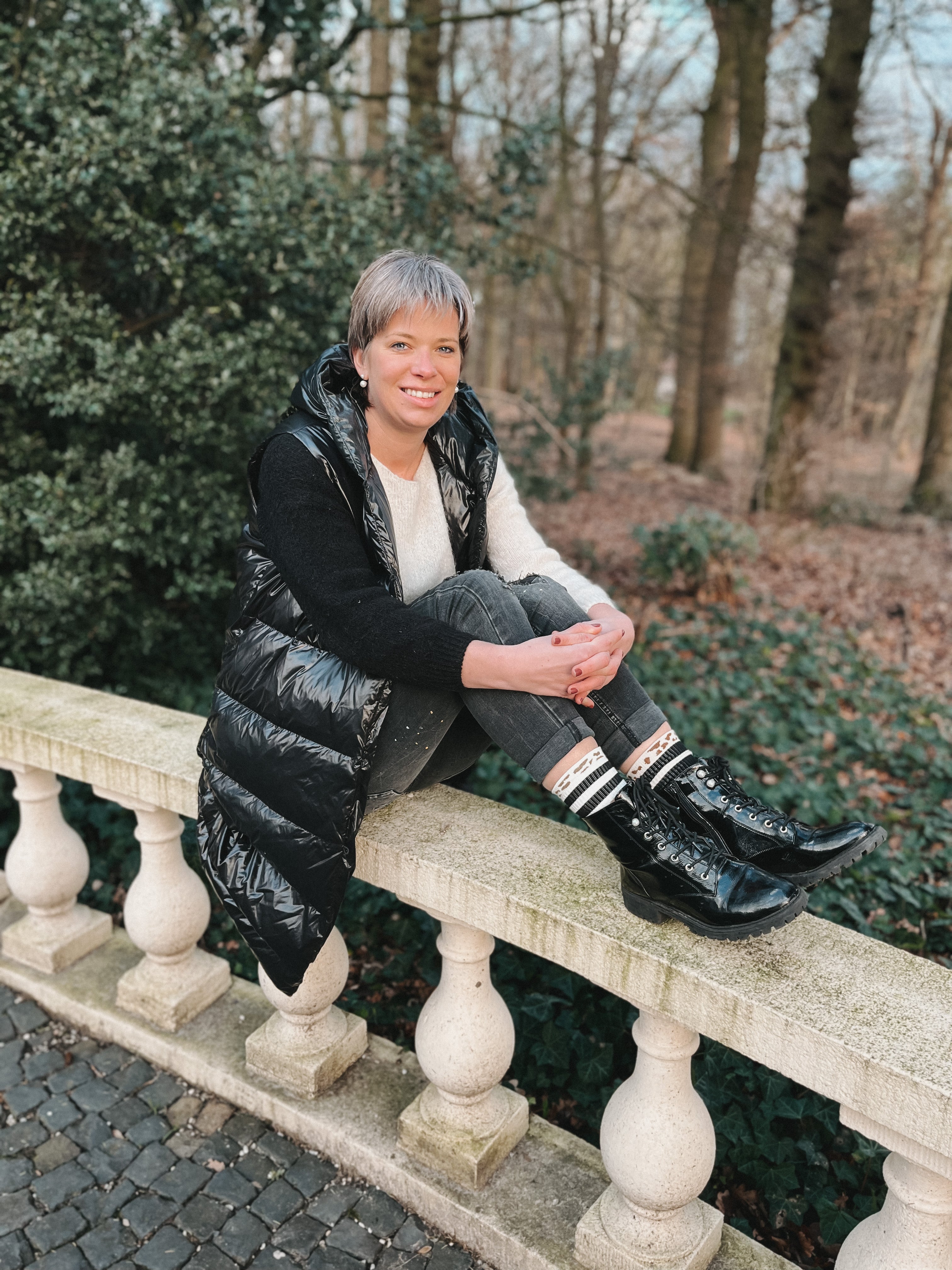 AMANDA 1.0 - latte/schwarz