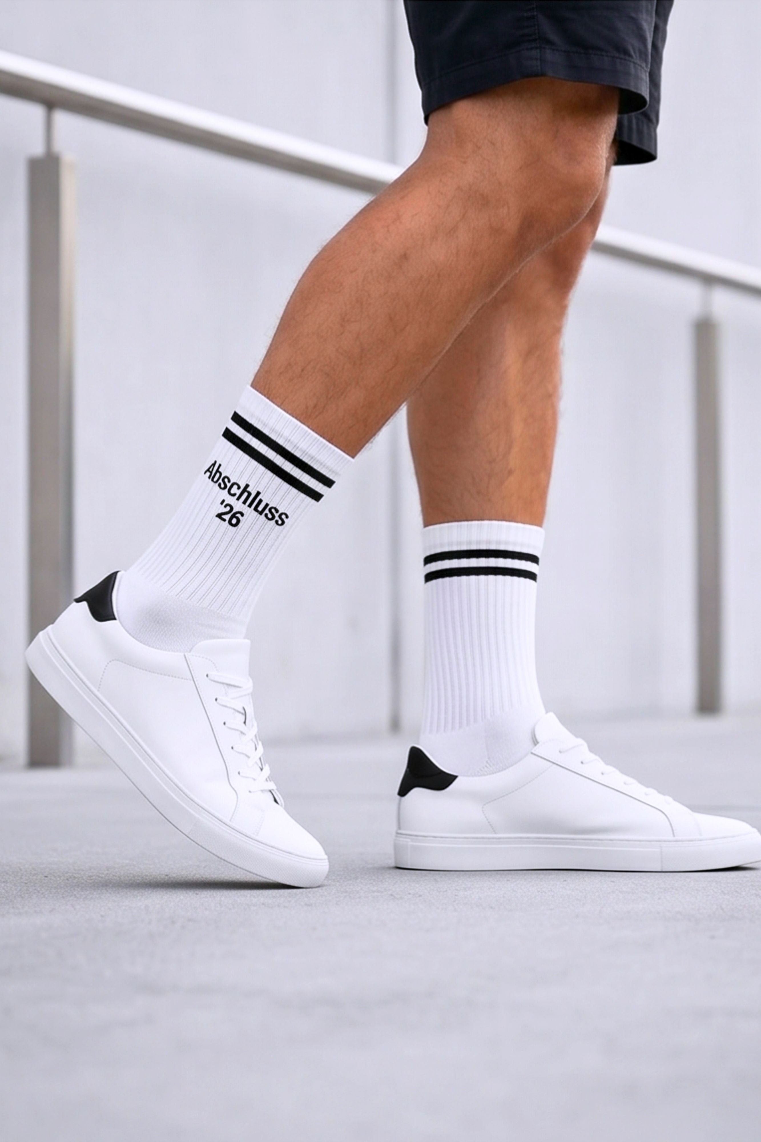 Abschluss '26 - weiß/schwarz - dailysocks.berlin