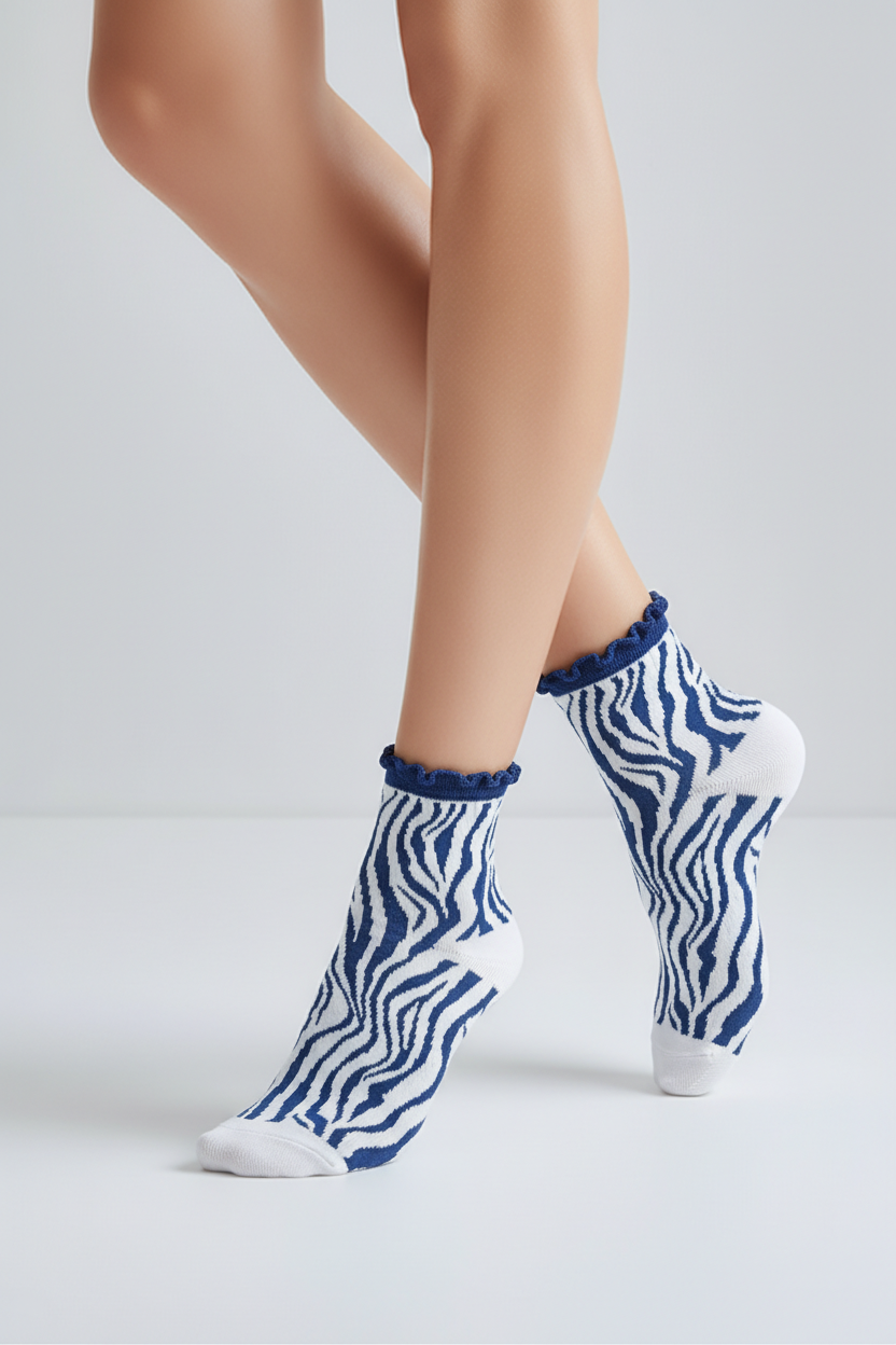 CHARLEENA - zebra marine - dailysocks.berlin