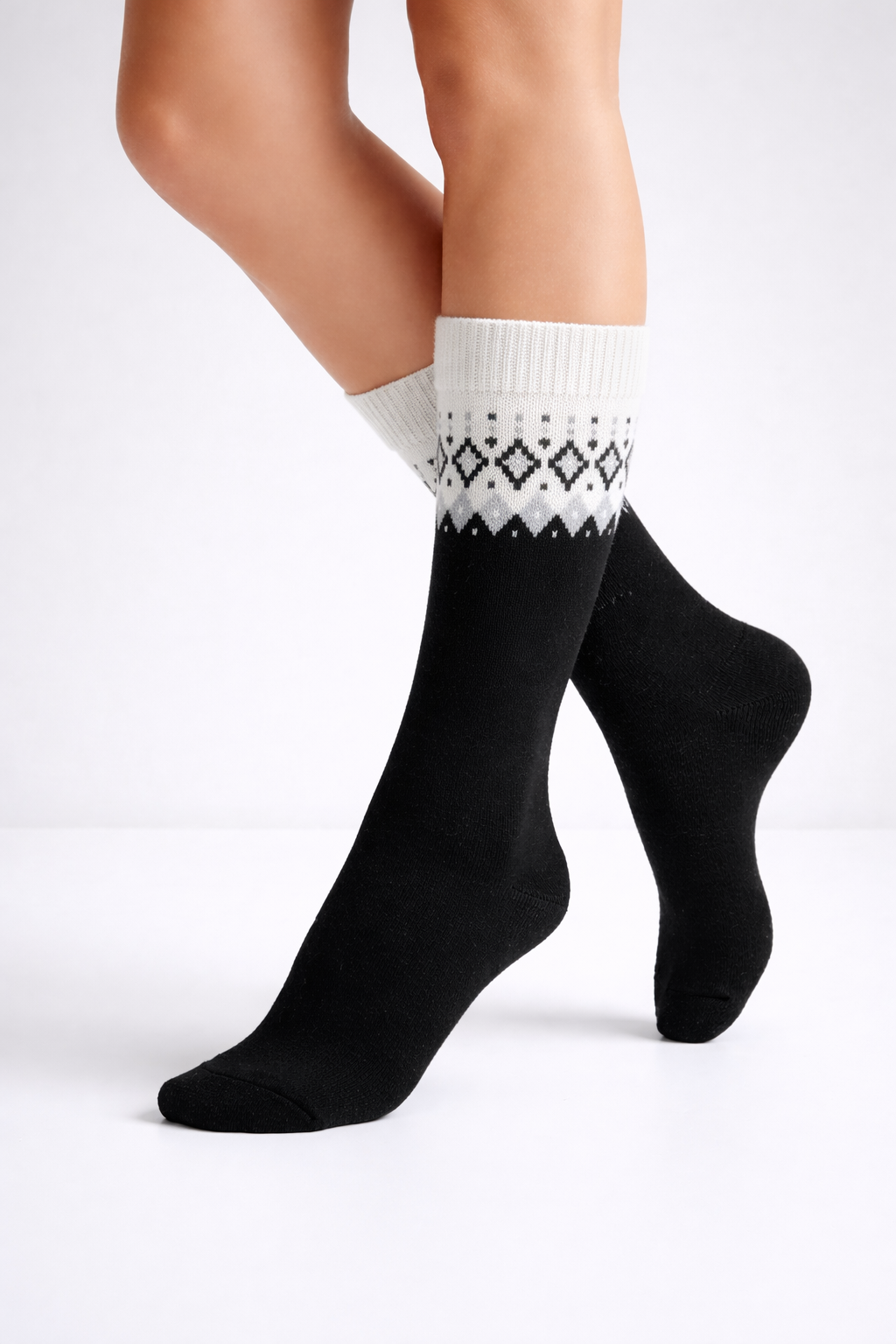 TILDA - schwarz - dailysocks.berlin